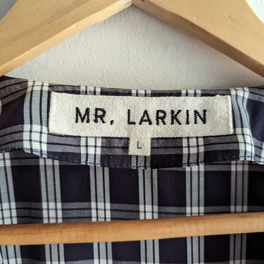 Mr. Larkin navy blue white plaid checkered puff sleeve button down maxi dress - Picture 4 of 7